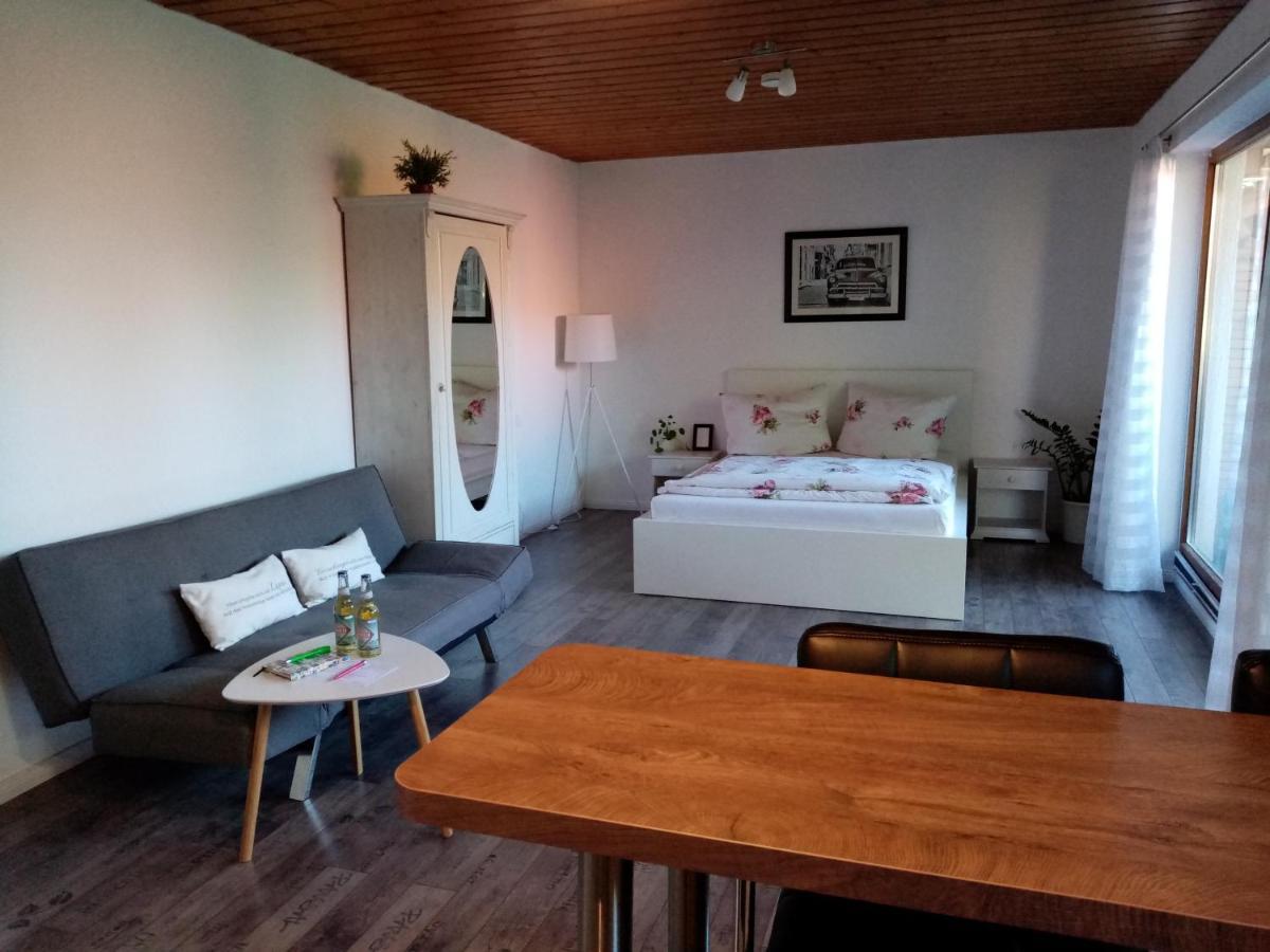 Schoene Einzimmer Wohnung Zwischen Bodensee Und Allgaeu Neukirch  Dış mekan fotoğraf
